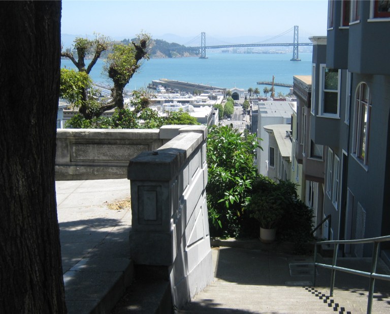 Vallejo Baxtertwouse